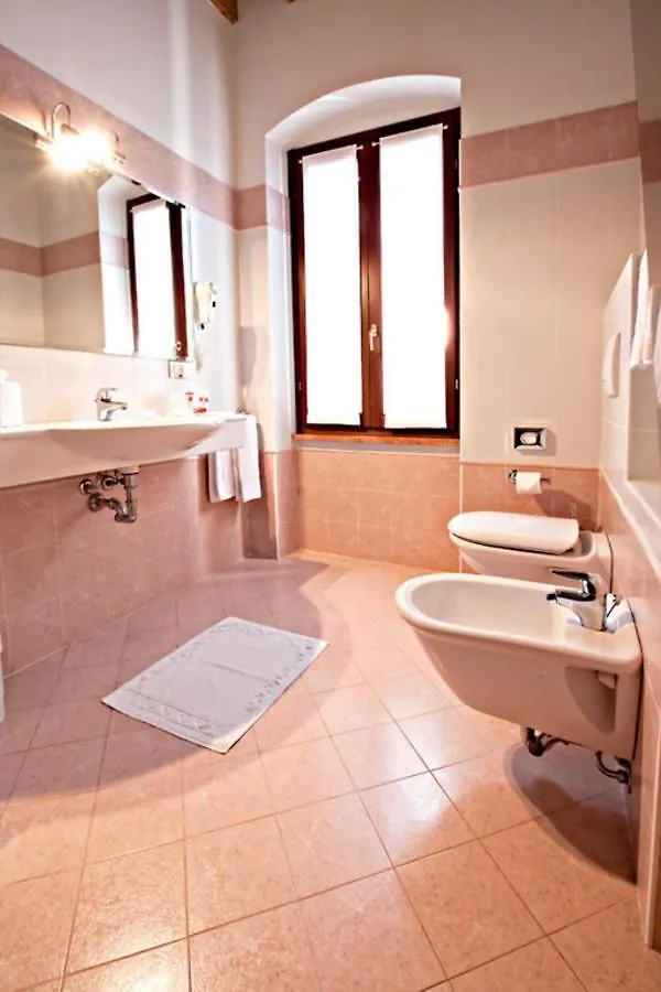Hotel Corte Castelletto Nogarole Rocca